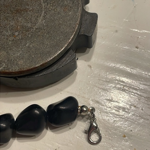 8” polished black onyx bracelet with lobster clasp - Picture 10 of 12